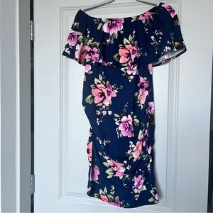Maternity Dress - off shoulders. size M. HELLO MIZ